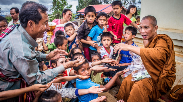 pexels-suraphat-nueaon-933632