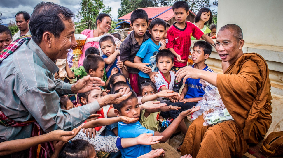 pexels-suraphat-nueaon-933632