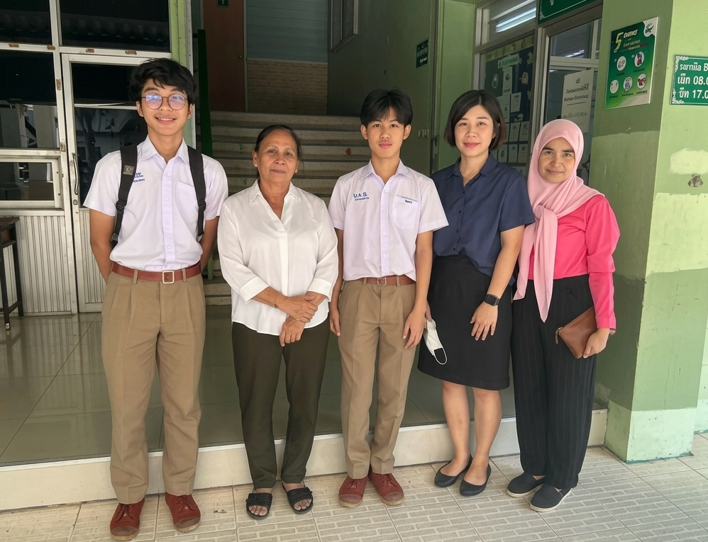 SCHOLARSHIP FOR EDUCATING CHILDRENS